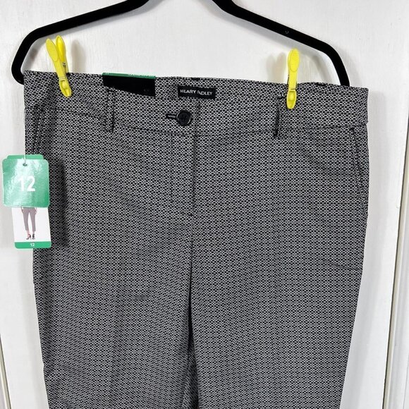 Hilary Radley black white slim leg cropped pants. Patterned. Size 12 - Picture 2 of 9